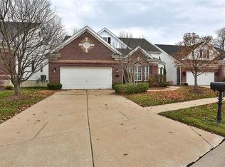 10190 Tanbridge Rd, Saint Louis, MO 63128