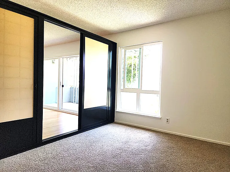 Bonus area off living room