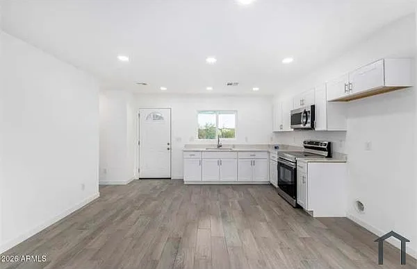 200 Gompers Cir — Photo 8