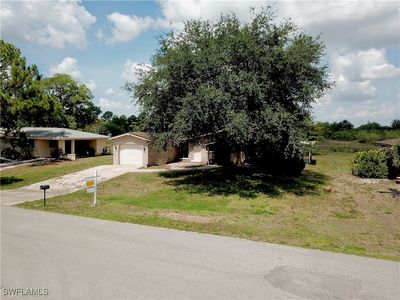215 Redcliff Ave, Lehigh Acres, FL, 33936