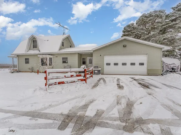4544 W Barden Rd, Coleman, MI 48618