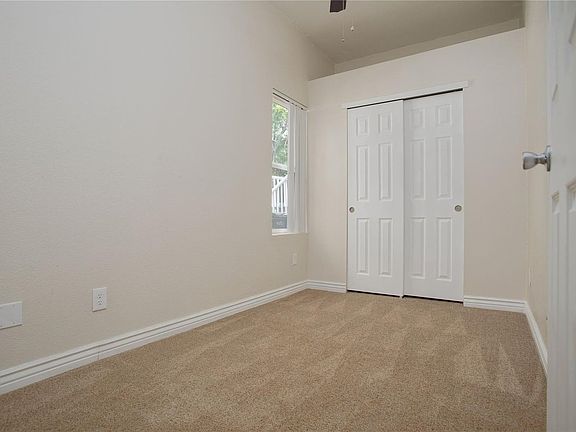 5th image of 4409 N Umatilla St