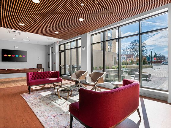 5th image of 199 Rantoul St #203