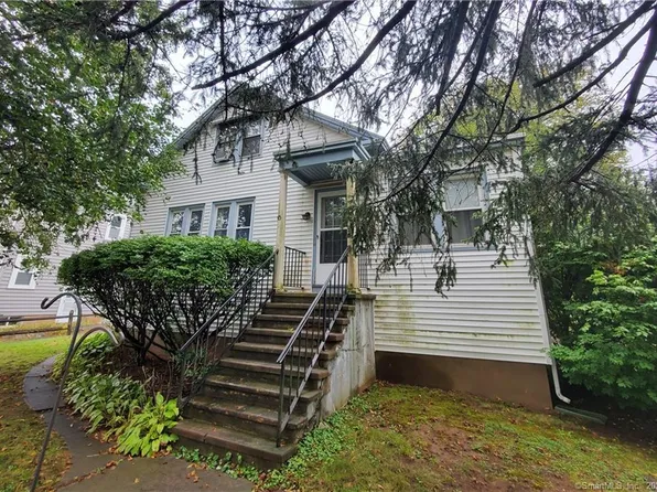 65 Westminster Road, Manchester, CT 06040