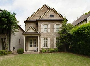 3564 Walnut Grove Rd, Memphis, TN 38111