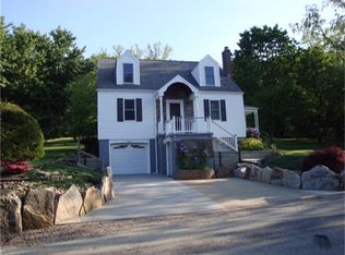 256 Rocky Mountain Rd, New Stanton, PA 15672