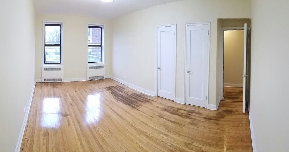 2nd image of 354 E 21st St APT 4E