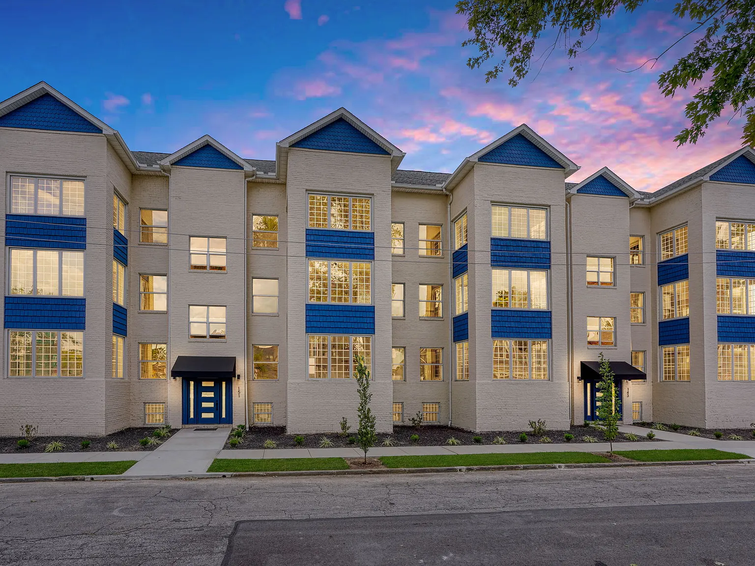 2 bed, 849 sqft, $1,500 — Photo 3