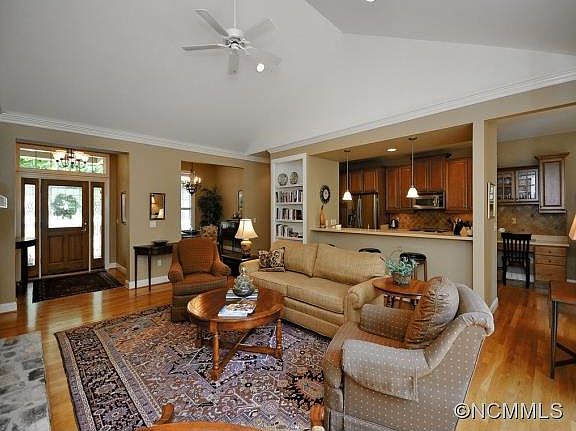 5th image of 65 S Kuykendall Ct