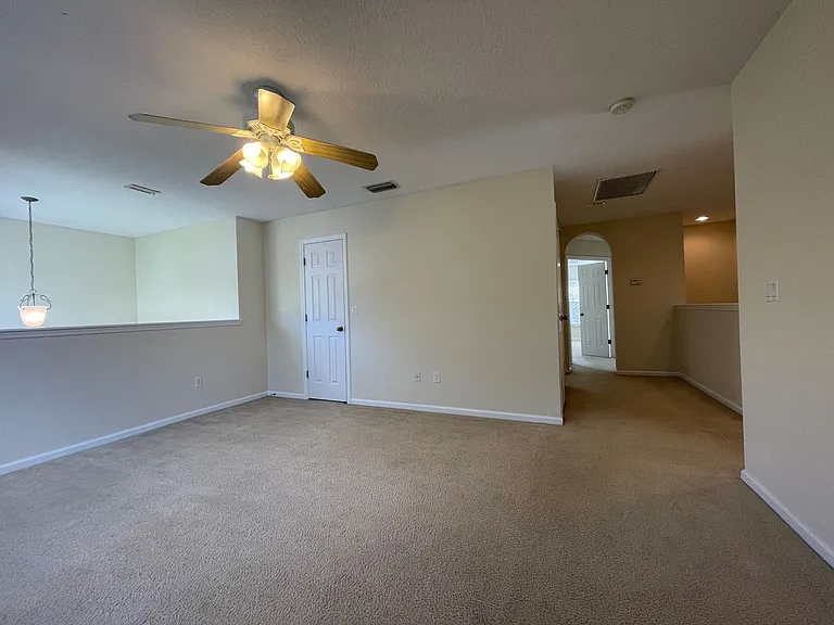 3125 E Banister Rd — Photo 24