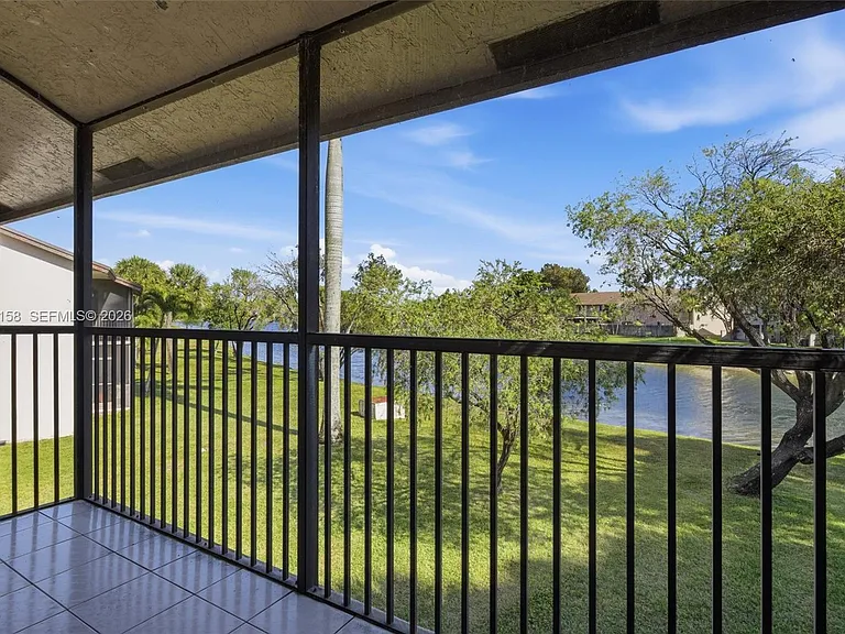 9994 Nob Hill Ct #9994 — Photo 23