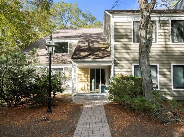 22 Concord Greene Unit 2, Concord, MA 01742
