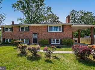 7021 Karen Anne Dr, Temple Hills, MD 20748