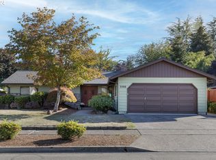 3508 E Aquarius Blvd, Newberg, OR 97132