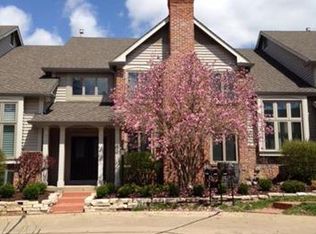 14311 E Valley Meadow Ct, Chesterfield, MO