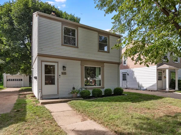 1633 East Eden PLACE, Saint Francis, WI 53235