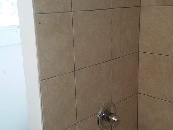 1st Floor Full Bath