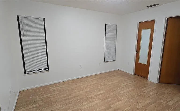 664 Cypress Rd — Photo 4