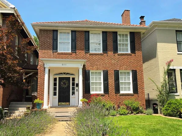 6111 Westminster Pl, Saint Louis, MO 63112