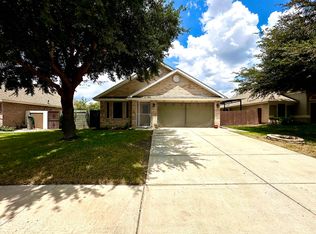 1904 Stone Field Ln, Laredo, TX 78045