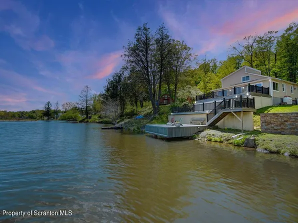 206 Lakeview Dr, Kingsley, PA 18826