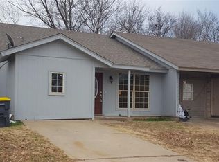 14201 S Hickory Pl E, Glenpool, OK 74033