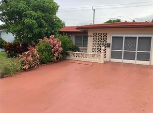 6514 NW 57th Ct, Tamarac, FL 33321