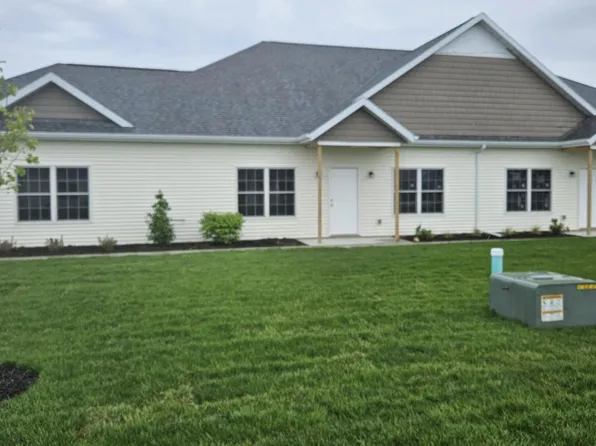 1831 Peachtree Path, Stevensville, MI 49127