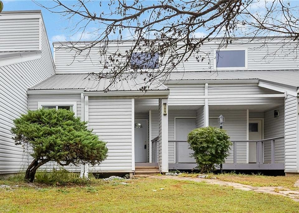 1st image of 266 Clearview Ct #266