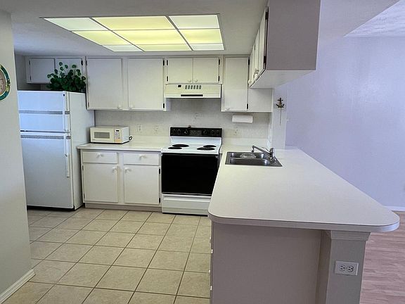 5th image of 3310 Loveland Blvd Unit 2306