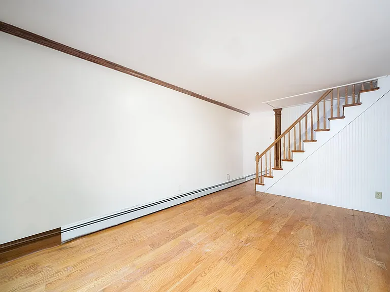 344 8th St #1 — Photo 7