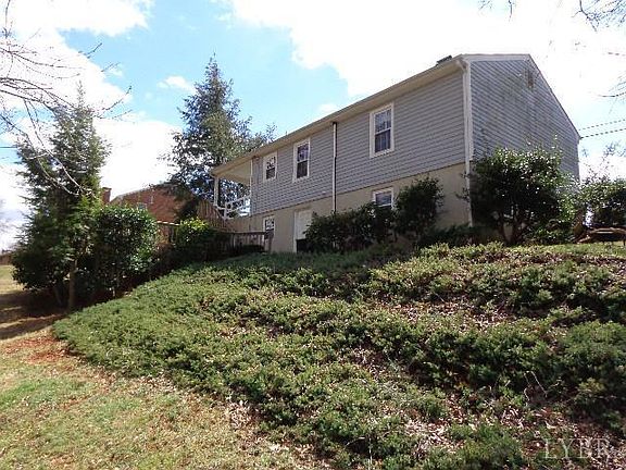 5th image of 156 Moorman Dr