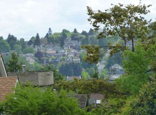 508 N 42nd St APT 3, Seattle, WA 98103