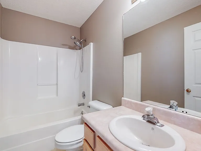 145 Hope Creek Dr — Photo 17