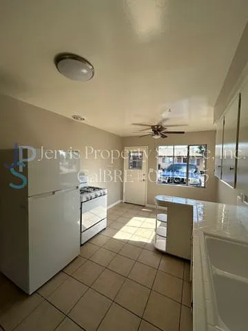 2 bed, $2,250 — Photo 2