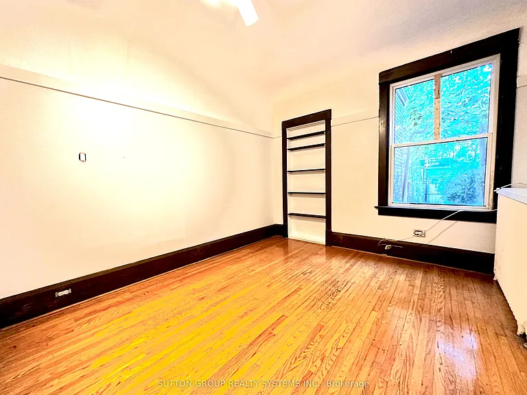 497 Annette St #1 — Photo 5