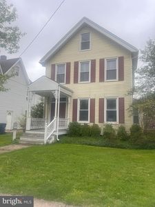 243 Mercer St, Hightstown, NJ, 08520