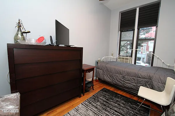 Rented by Citi Habitats | media 10