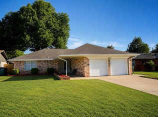 1412 NW 107th St, Oklahoma City, OK 73114