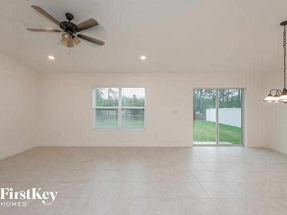 3rd image of 12558 Achasta Blvd
