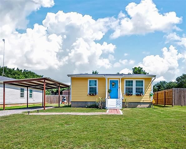 1st image of 126 Spring Valley Cir
