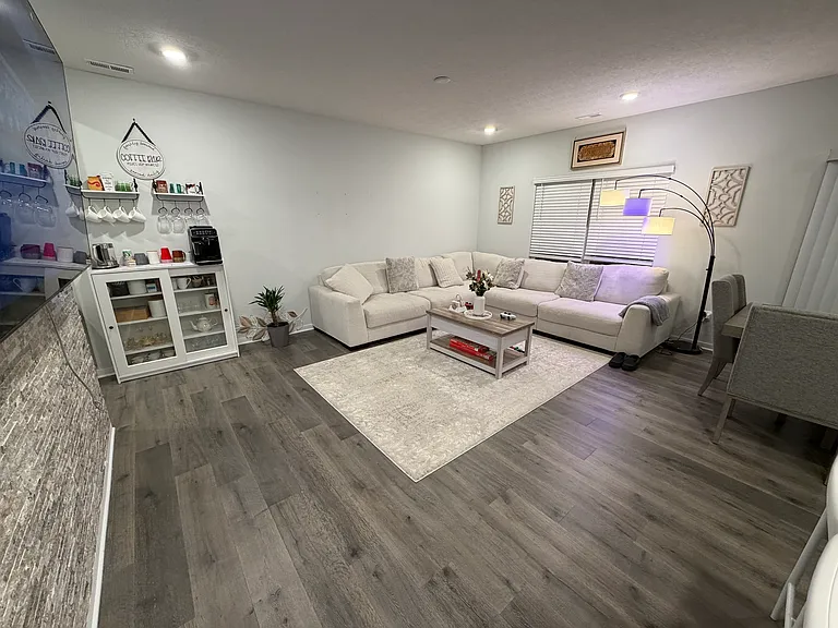 1471 Koppel Way #9 — Photo 2