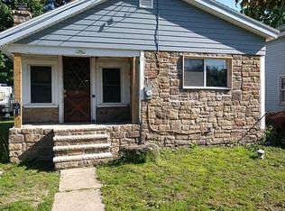 42 Mercer St, Oswego, NY 13126