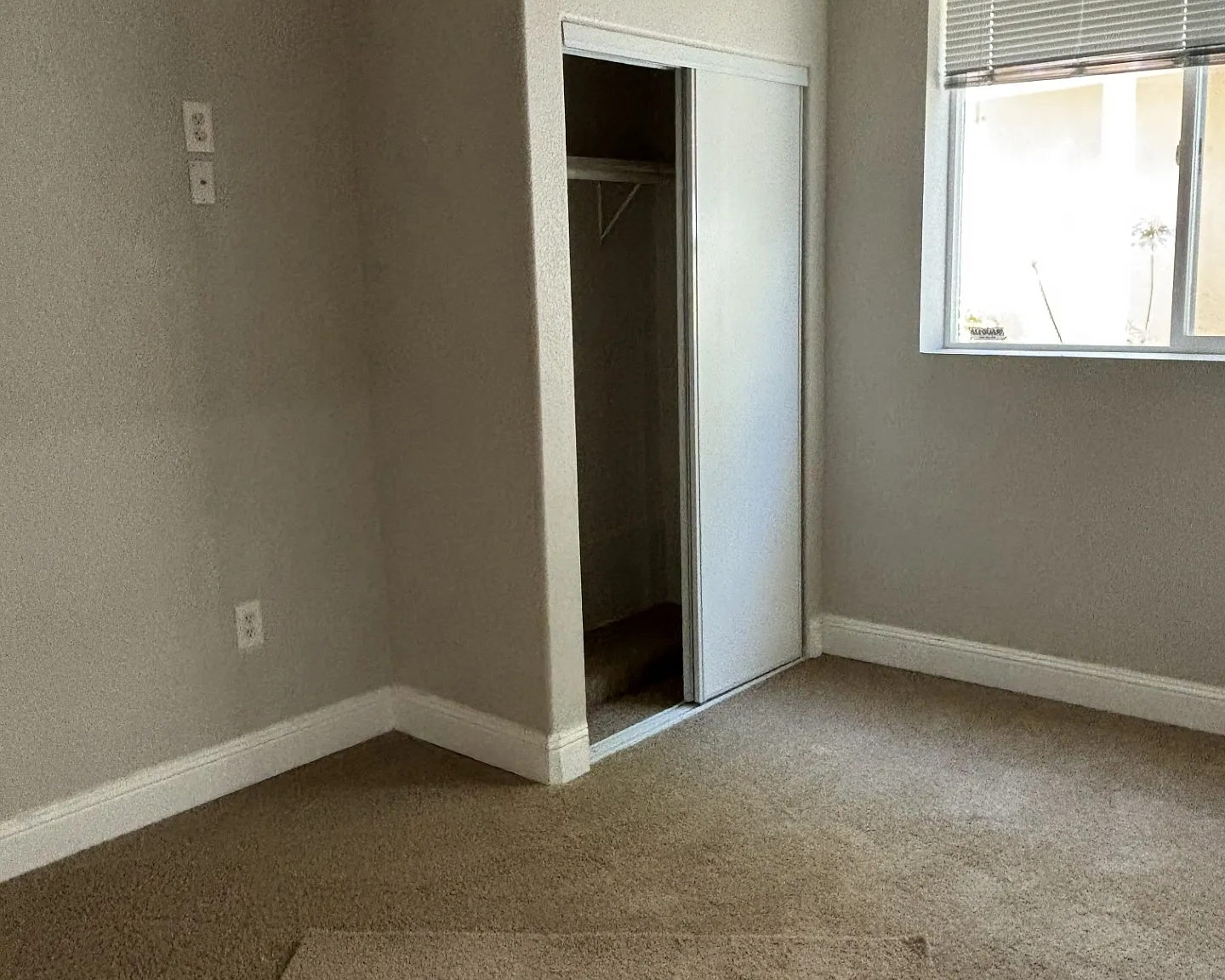 2 bed, $2,400 — Photo 4