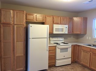 1300 SW Pin Oak Pkwy, Topeka, KS 66615