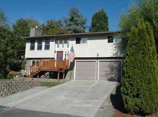 5920 17th Ave SW, Seattle, WA 98106