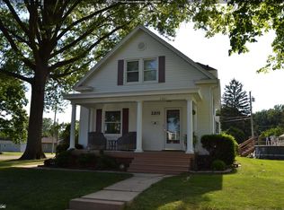 2201 Baumberger St, Burlington, IA 52601