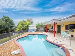 5390 19th Ave SW, Naples, FL 34116