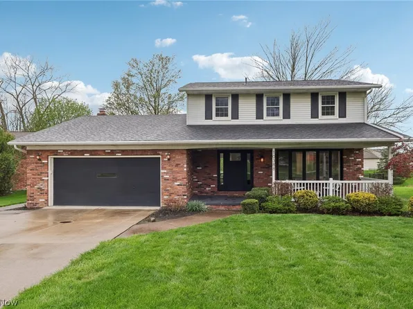 10388 Webster Rd, Strongsville, OH 44136