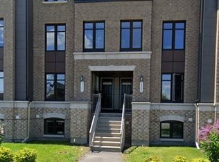 2364 Esprit Dr, Ottawa, ON K4A0T5